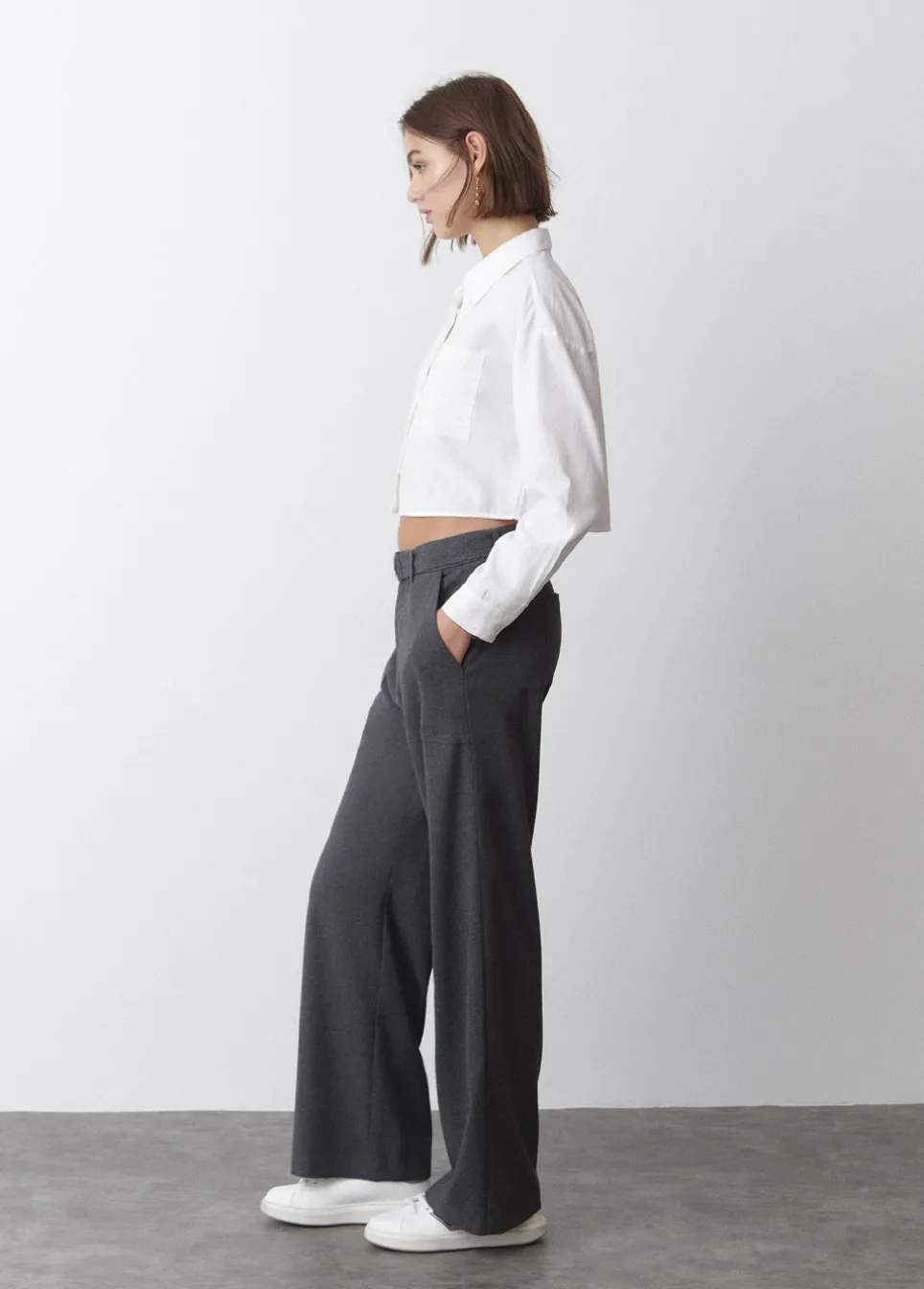 Calças Retas Com Cinto