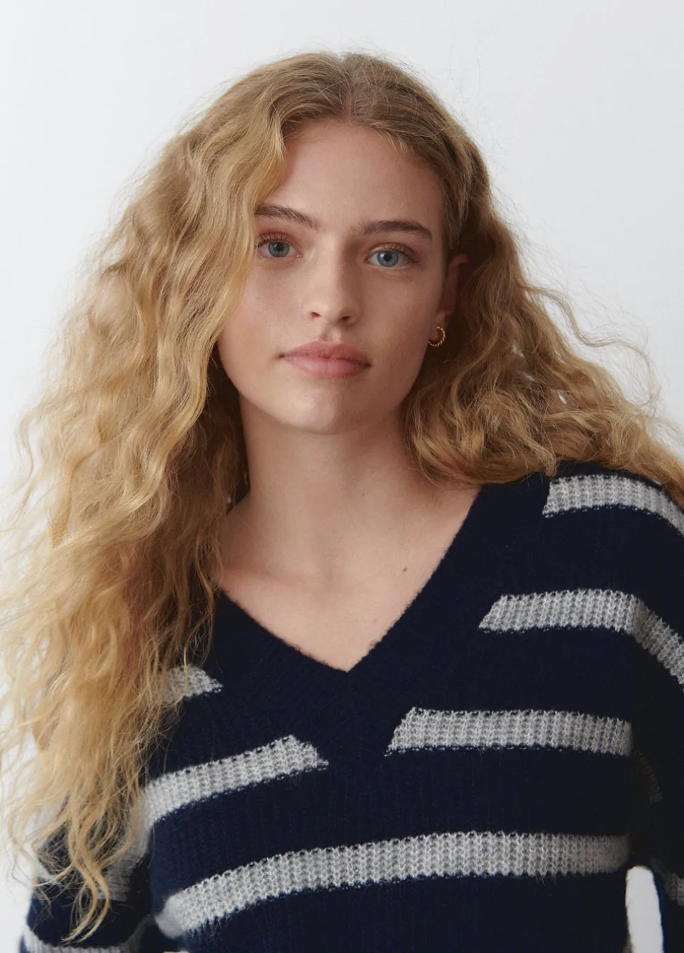 Camisola Decote Bico Riscas