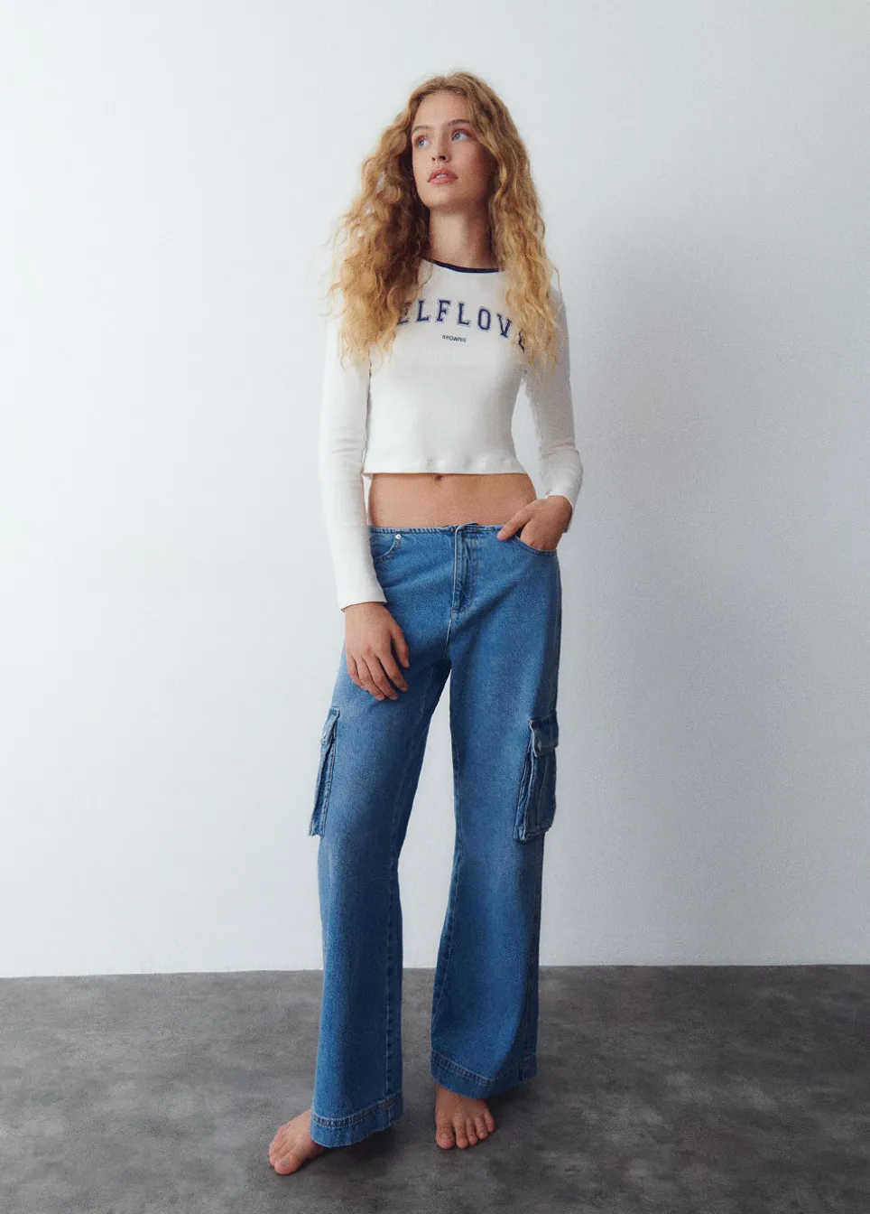 Jeans Cargo Com Cintura Baixa