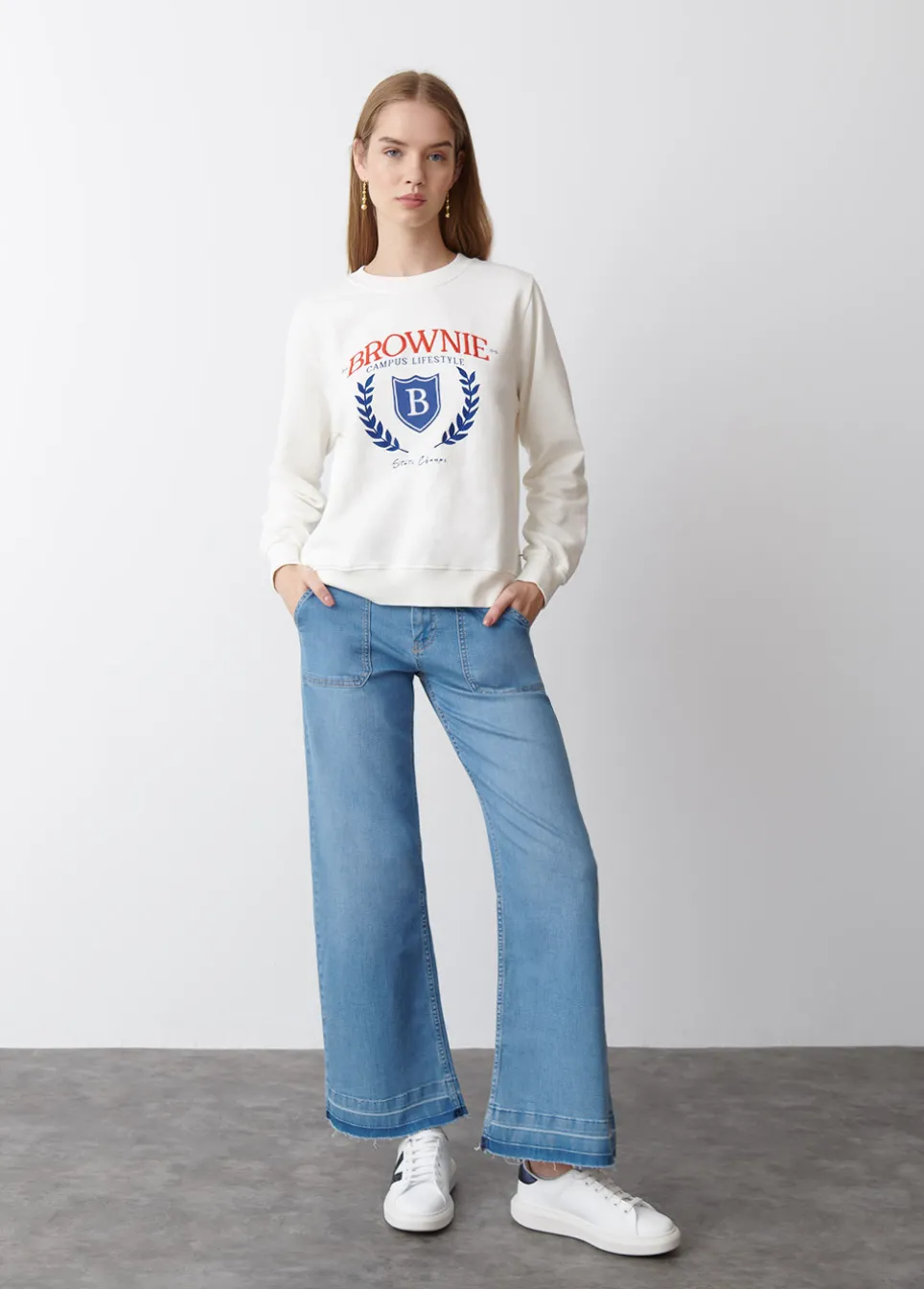 Sweatshirt Com Escudo
