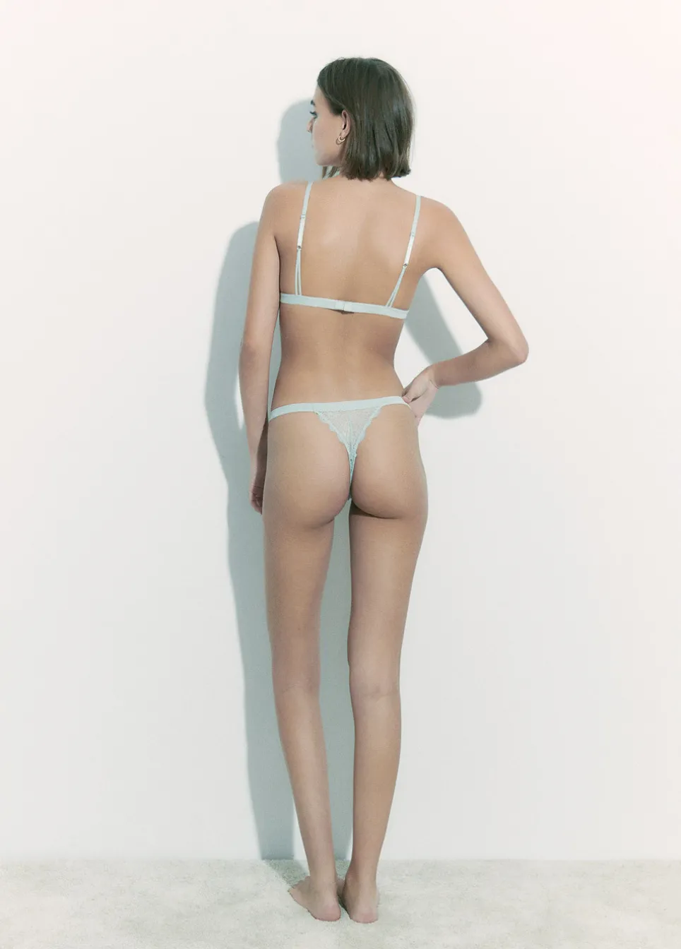 Tanga Cetim Rendilhada