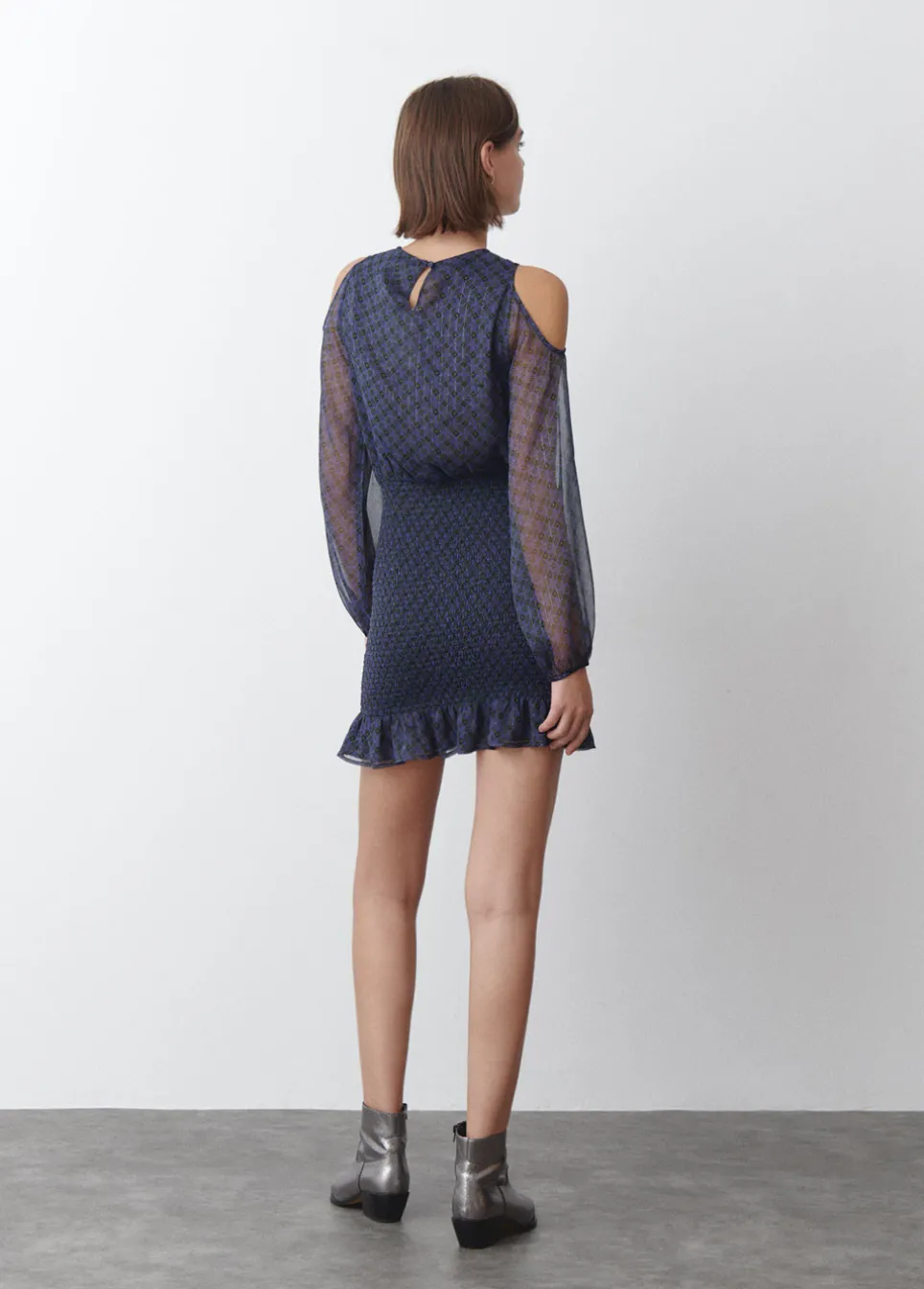 Vestido Ombros Cut Out Saia Smock